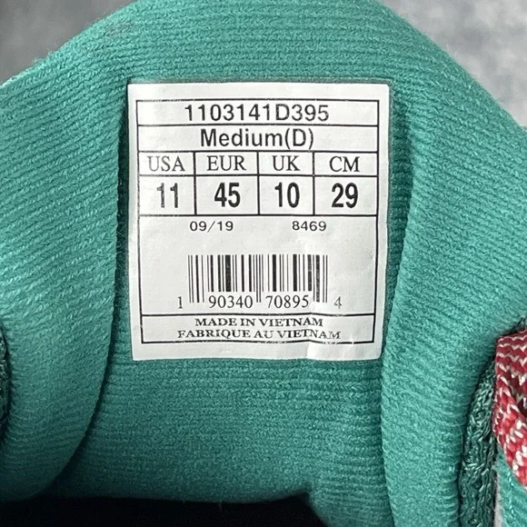 Brooks Revel 3 Run Merry Christmas Green Sweater Limited Ed Running Shoes Sz 11 - Picture 8 of 8